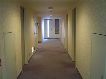 Imagen de los interiores del Hotel Shin Osaka Sunny Stone. Foto 15