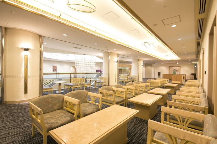 Imagen del bar/restaurante del Hotel Shin Osaka Washington Plaza. Foto 2