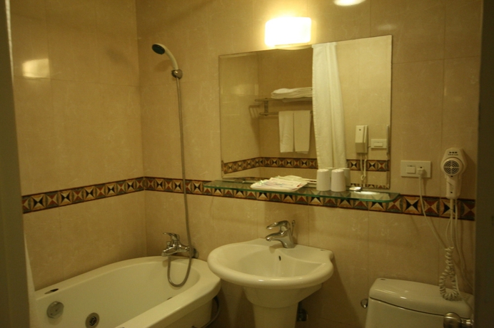 Imagen de la habitación del Hotel Shin Shih. Foto 3