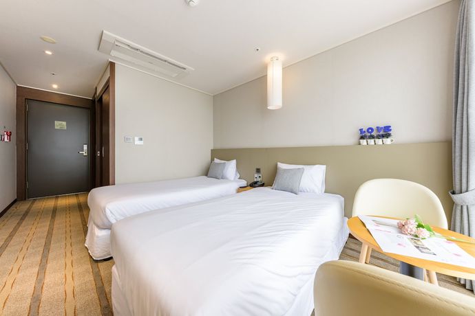 Imagen de la habitación del Hotel Shin Shin Cheonjiyeon. Foto 3