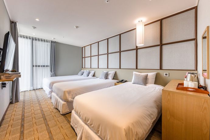 Imagen de la habitación del Hotel Shin Shin Cheonjiyeon. Foto 15