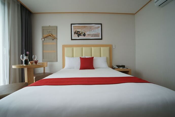 Imagen de la habitación del Hotel Shin Shin Jeju. Foto 9
