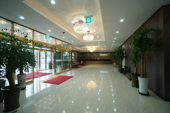 Imagen de los interiores del Hotel Shin Shin Jeju. Foto 18