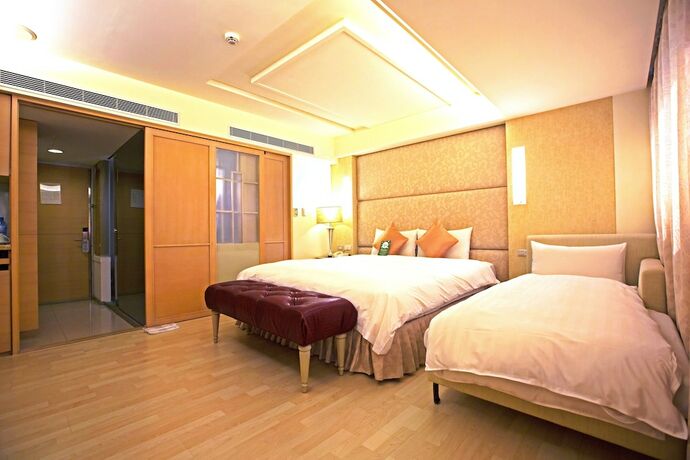 Imagen de la habitación del Hotel Shin Yuan Celeb Metro. Foto 12