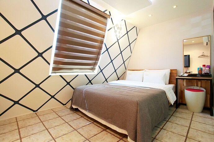 Imagen de la habitación del Hotel Shinchon Alley. Foto 19