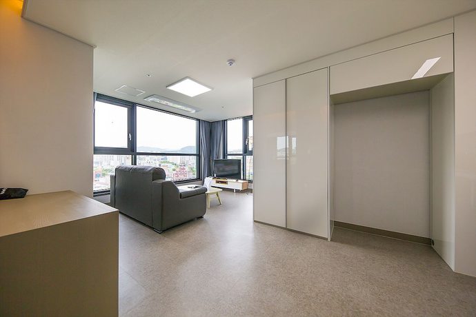 Imagen de la habitación del Hotel Shine. Foto 3