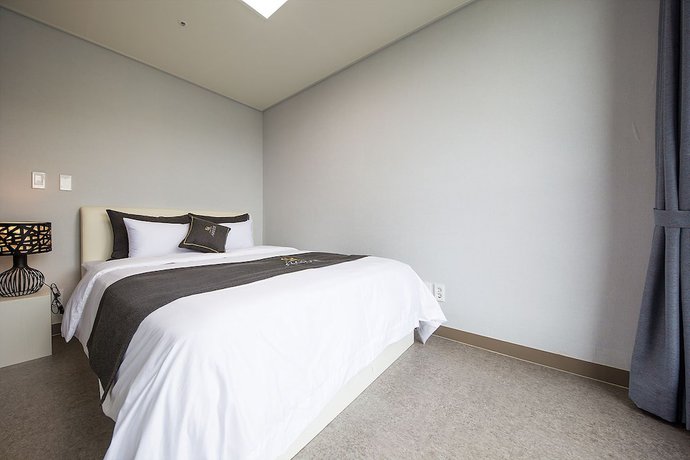 Imagen de la habitación del Hotel Shine. Foto 6