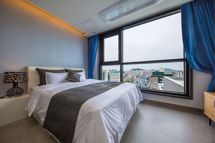 Imagen de la habitación del Hotel Shine. Foto 17