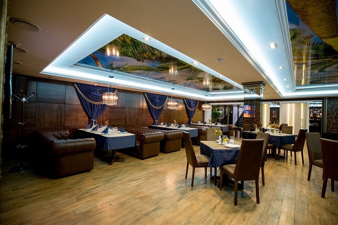 Imagen del bar/restaurante del Hotel Shine House. Foto 1