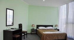 Imagen de la habitación del Hotel Shine Palace, Tbilisi. Foto 8