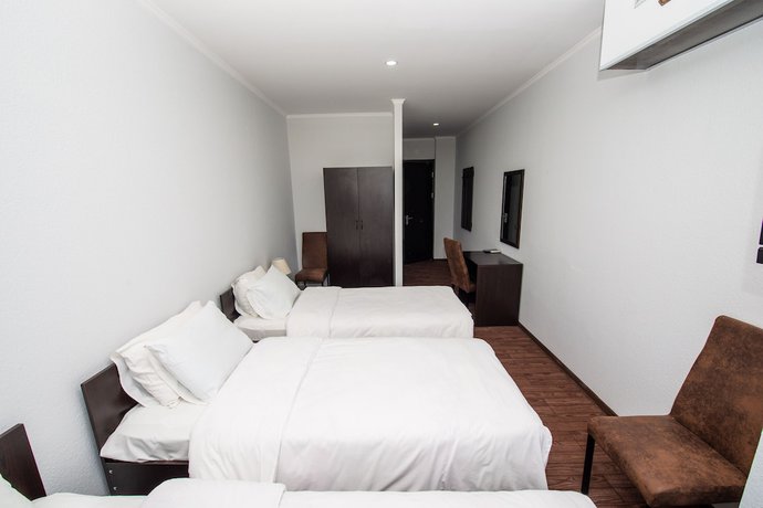 Imagen de la habitación del Hotel Shine Palace, Tbilisi. Foto 11