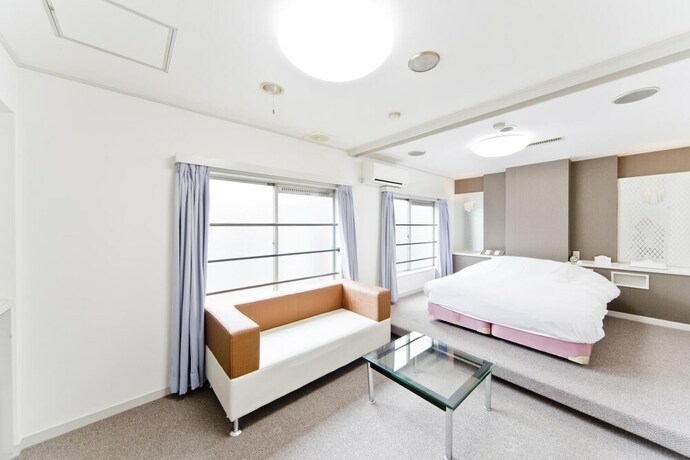 Imagen de la habitación del Hotel Shinjuku East. Foto 25