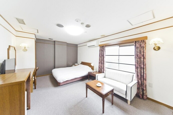 Imagen de la habitación del Hotel Shinjuku East. Foto 28
