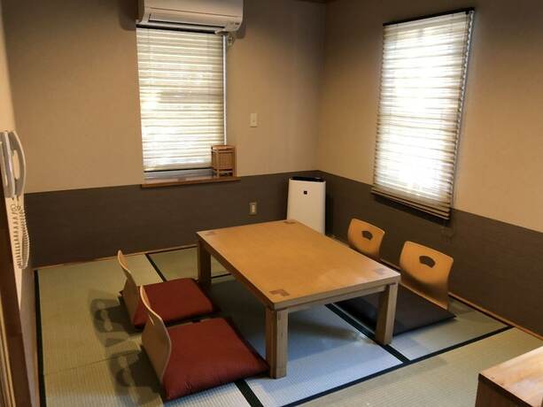 Imagen general del Hotel Shinkaifujishoen. Foto 4