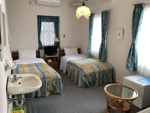 Imagen general del Hotel Shinkaifujishoen. Foto 10