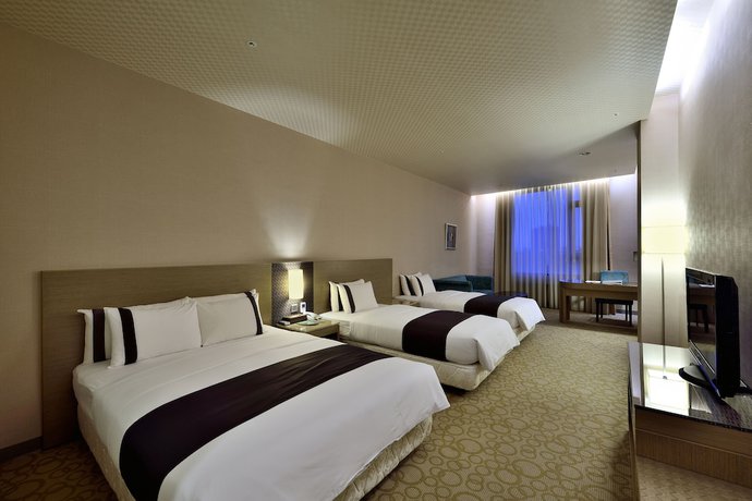 Imagen de la habitación del Hotel Shinkansen Grand Hotel. Foto 4