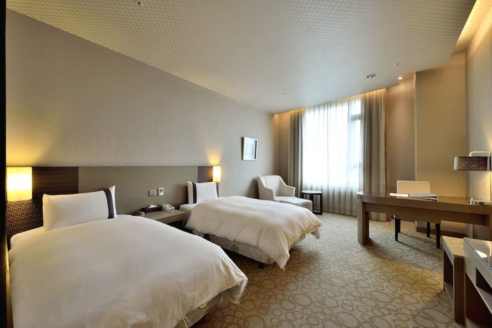 Imagen de la habitación del Hotel Shinkansen Grand Hotel. Foto 8