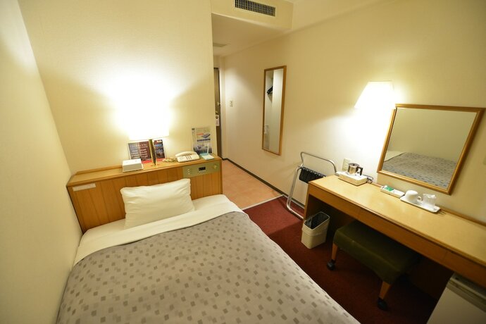 Imagen de la habitación del Hotel Shinkoiwa Park. Foto 15