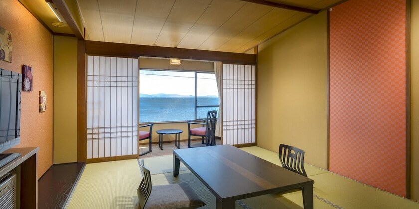 Imagen general del Hotel Shinojima Royal Kasuiso. Foto 7