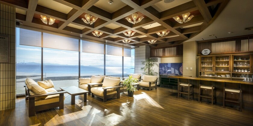 Imagen general del Hotel Shinojima Royal Kasuiso. Foto 19