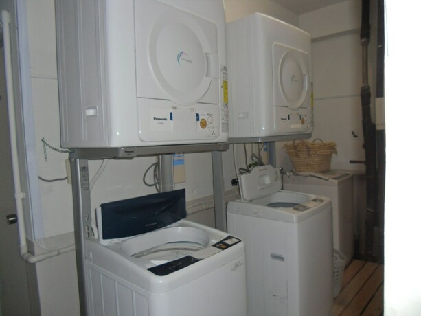 Imagen de los interiores del Hotel Shin-okubo Sekitei. Foto 28