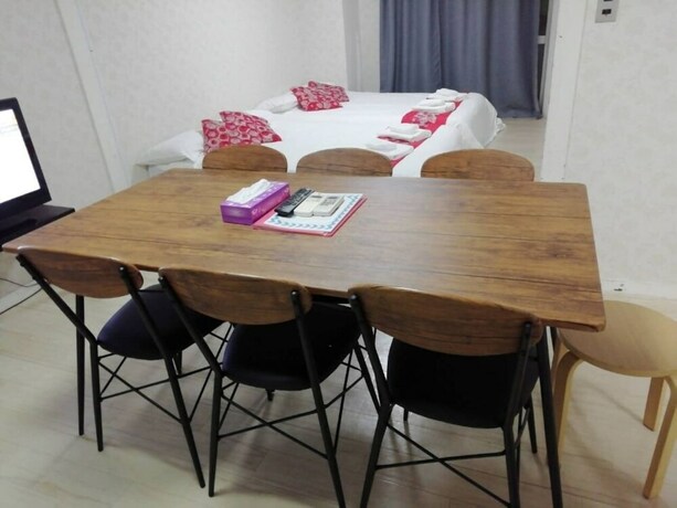 Imagen de la habitación del Hotel Shin-osaka Grand-h 202. Foto 29