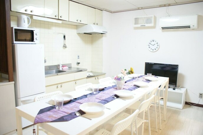 Imagen de la habitación del Hotel Shin-osaka Grand-h 402. Foto 21