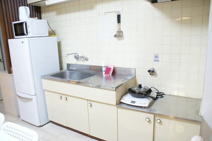 Imagen de la habitación del Hotel Shin-osaka Grand-h 402. Foto 22