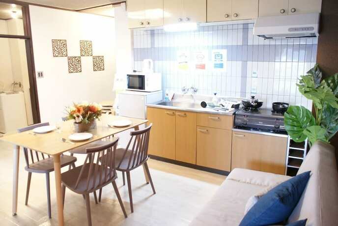 Imagen general del Hotel Shin-osaka Grand-h 502. Foto 19
