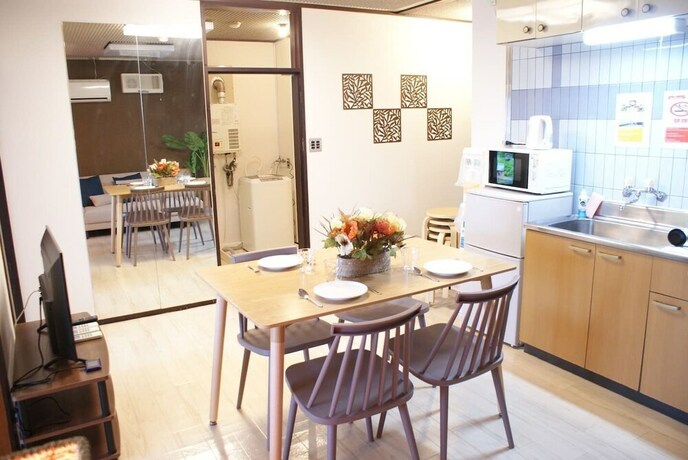 Imagen de la habitación del Hotel Shin-osaka Grand-h 502. Foto 23