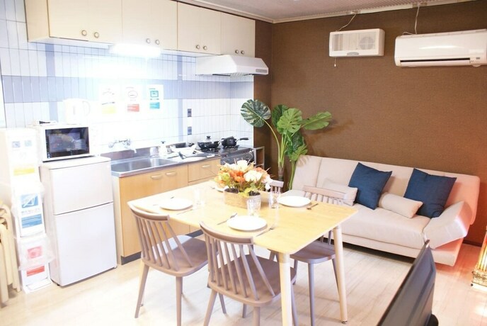 Imagen de la habitación del Hotel Shin-osaka Grand-h 502. Foto 34