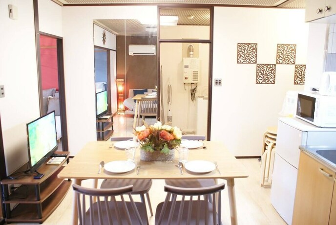 Imagen de la habitación del Hotel Shin-osaka Grand-h 502. Foto 38