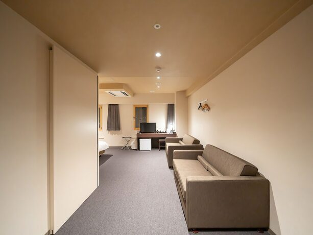 Imagen de la habitación del Hotel Shinsaibashi Arty Inn. Foto 17