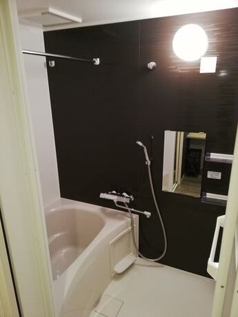 Imagen de la habitación del Hotel Shinsaibashi House. Foto 28