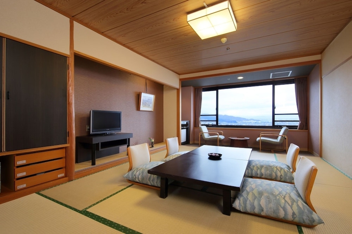Imagen de la habitación del Hotel Shinshu Matsumoto Utsukushigahara Onsen Shoho. Foto 4
