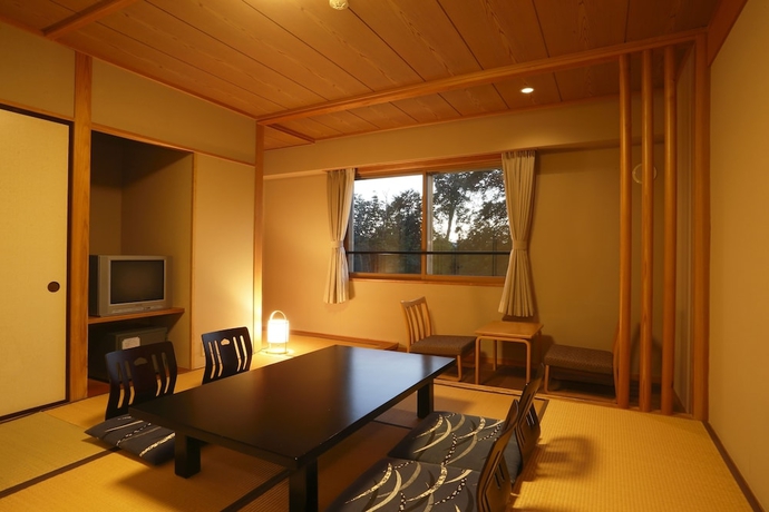 Imagen de la habitación del Hotel Shintamagawa Onsen. Foto 6