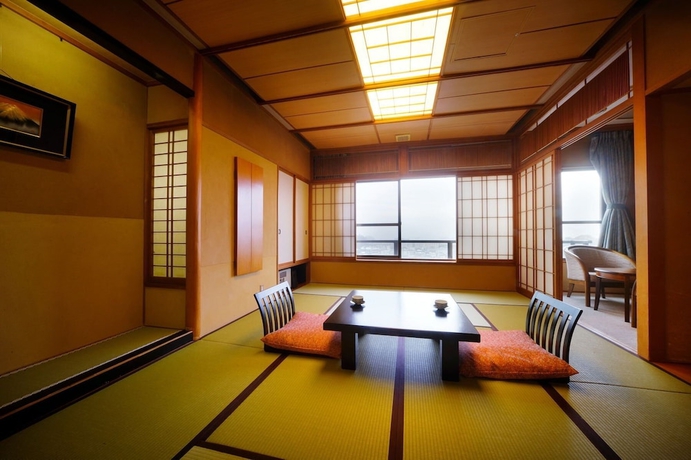 Imagen de la habitación del Hotel Shintomi-tei. Foto 11
