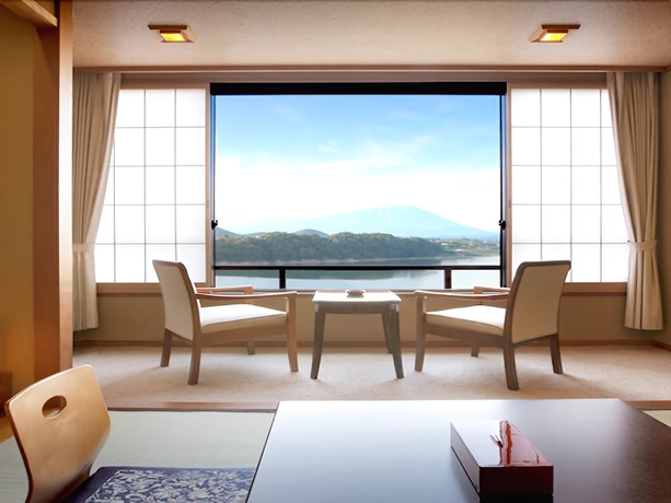 Imagen de la habitación del Hotel Shion. Foto 7