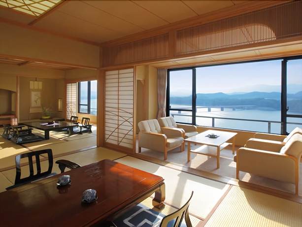 Imagen de la habitación del Hotel Shion. Foto 8