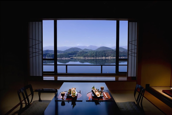Imagen de la habitación del Hotel Shion. Foto 10