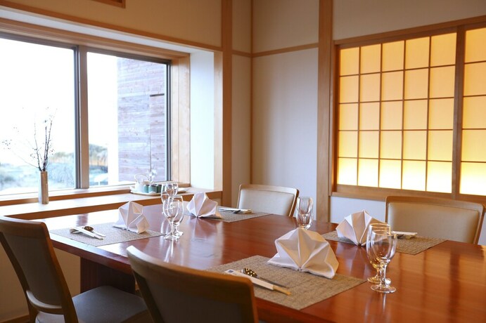 Imagen del bar/restaurante del Hotel Shiosai Resort Kamogawa. Foto 18