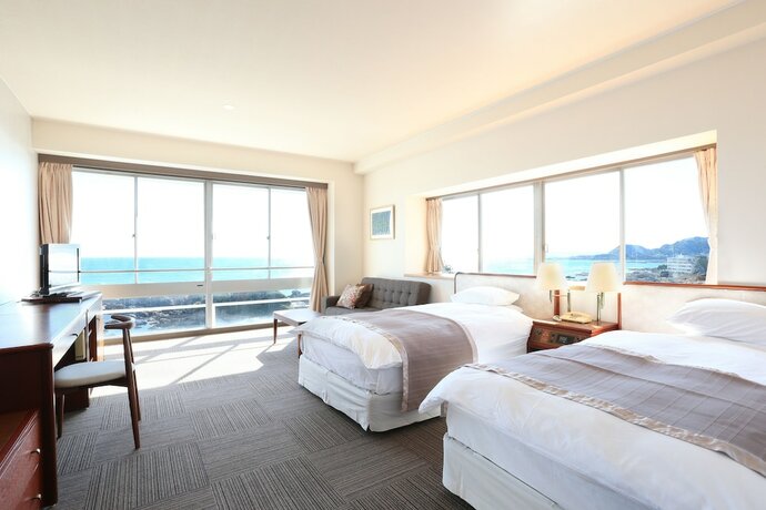 Imagen de la habitación del Hotel Shiosai Resort Kamogawa. Foto 20