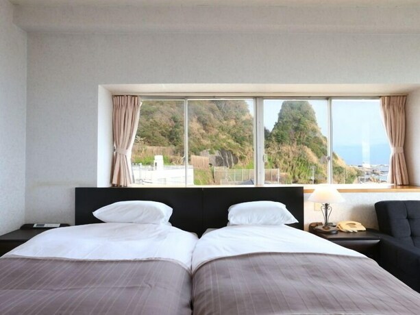 Imagen de la habitación del Hotel Shiosai Resort Kamogawa. Foto 26