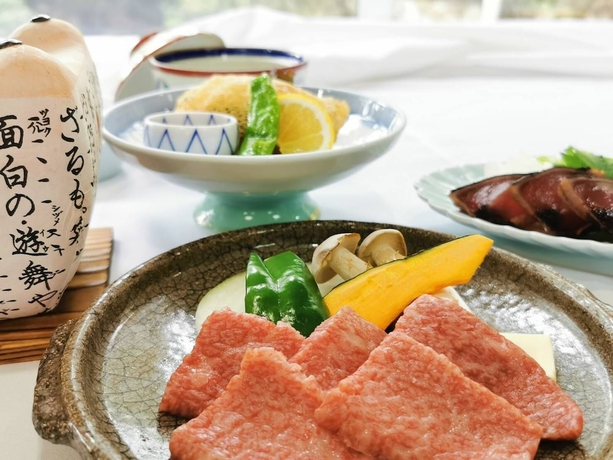 Imagen del bar/restaurante del Hotel Shiozawa Onsen Shichihokan. Foto 7