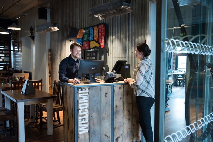 Imagen del bar/restaurante del Hotel Ship and Trades. Foto 4