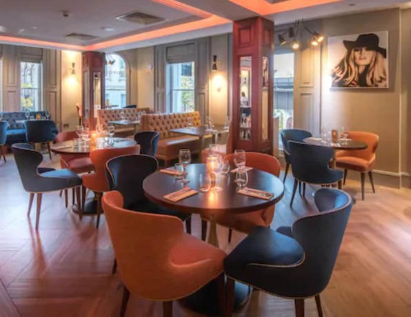 Imagen del bar/restaurante del Hotel Shipquay Boutique. Foto 4