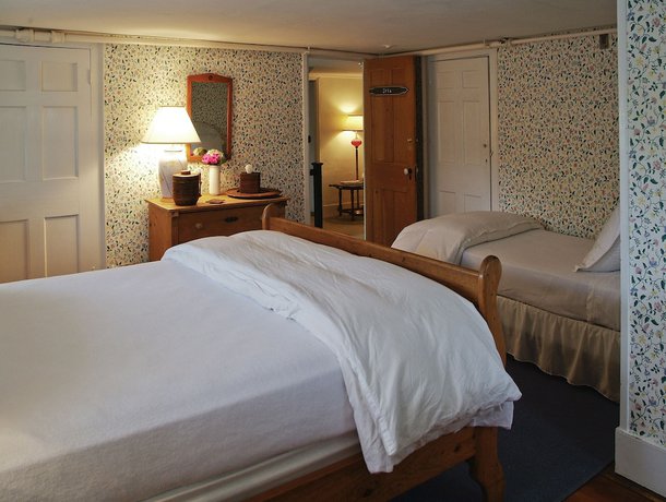 Imagen de la habitación del Hotel Ships Inn. Foto 11