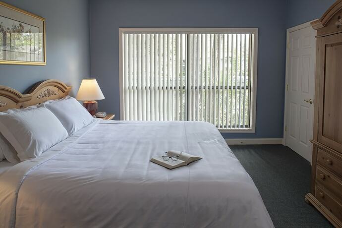 Imagen de la habitación del Hotel Shipyard Resort By Spinnaker Resorts. Foto 15