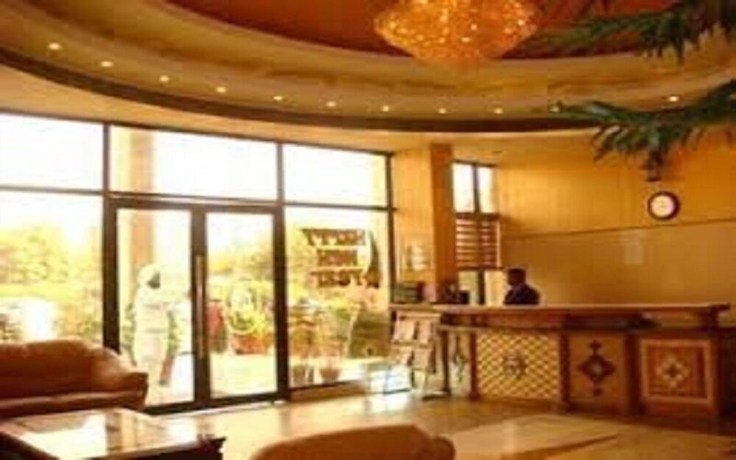 Imagen de los interiores del Hotel Shiraaz 1. Foto 4