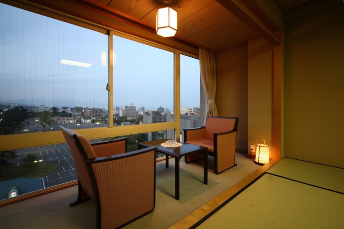 Imagen de la habitación del Hotel Shiragiku. Foto 9